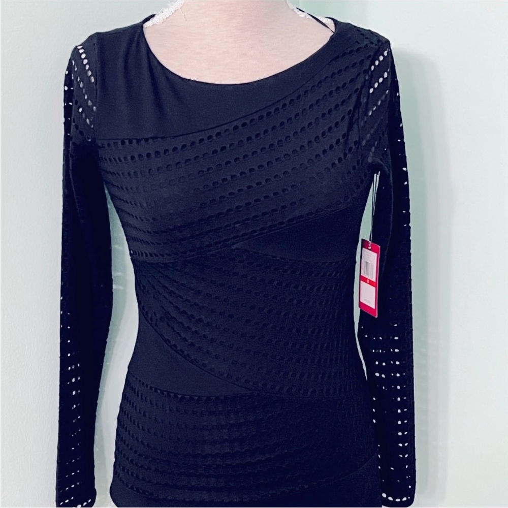 🆕 Vince Camuto Black Long Sleeve stretchy Blouse
